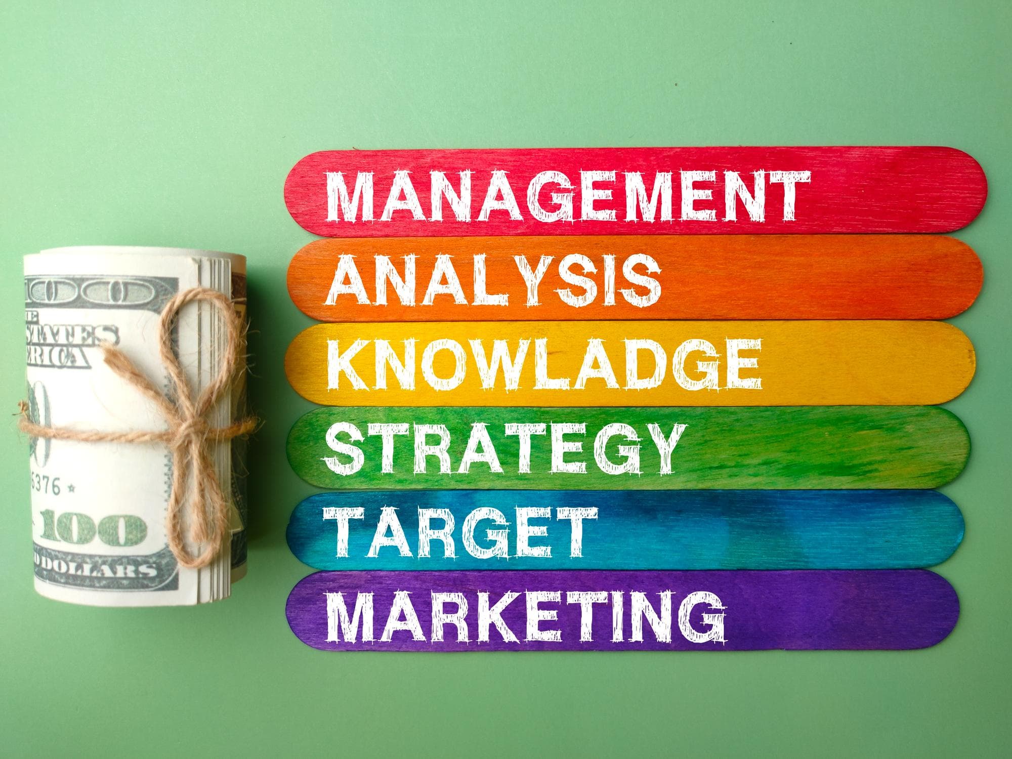 Cover illustration for How to Evaluate Marketing Knowledge Management Before Buying