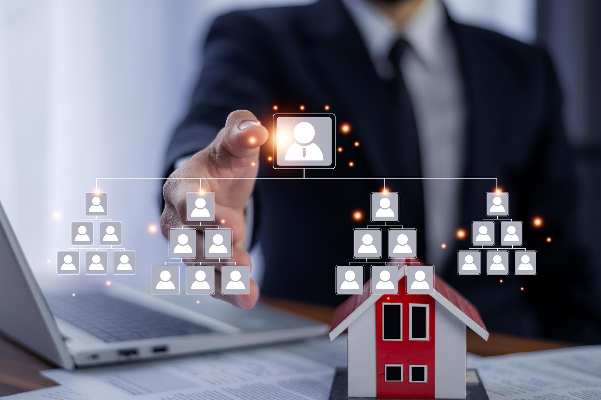 Cover illustration for How to Evaluate Multi Tenant Marketing Platform Before Buying